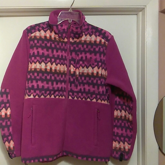 North face jacket - Picture 3 of 4